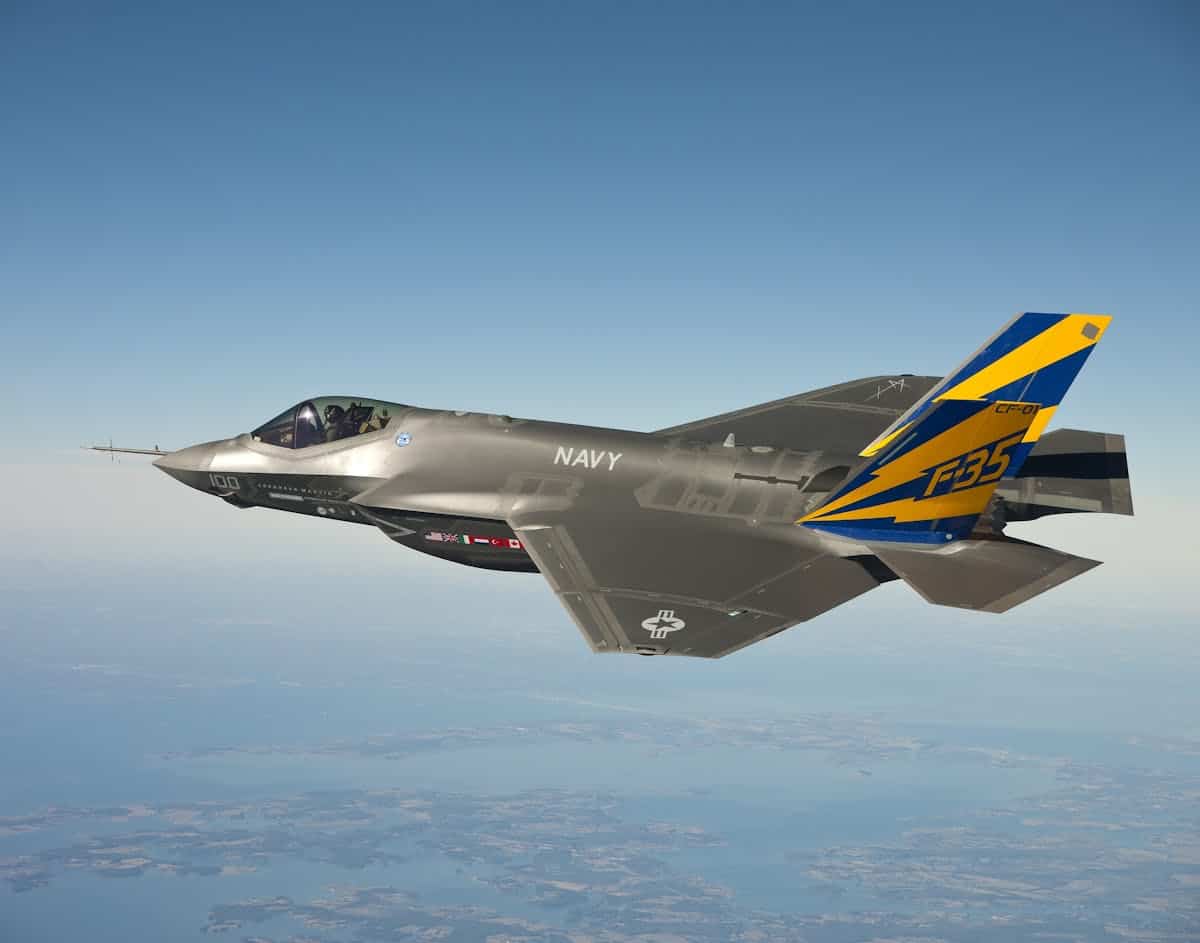 F-35 Fighter Jet - Aerospace and Defense Machining
